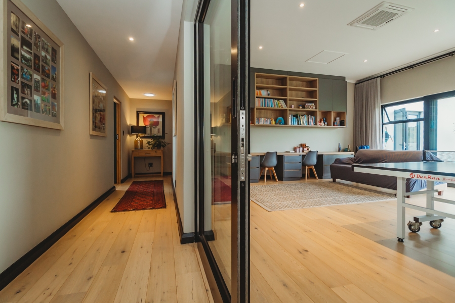 5 Bedroom Property for Sale in The Brink Eco Estate Western Cape